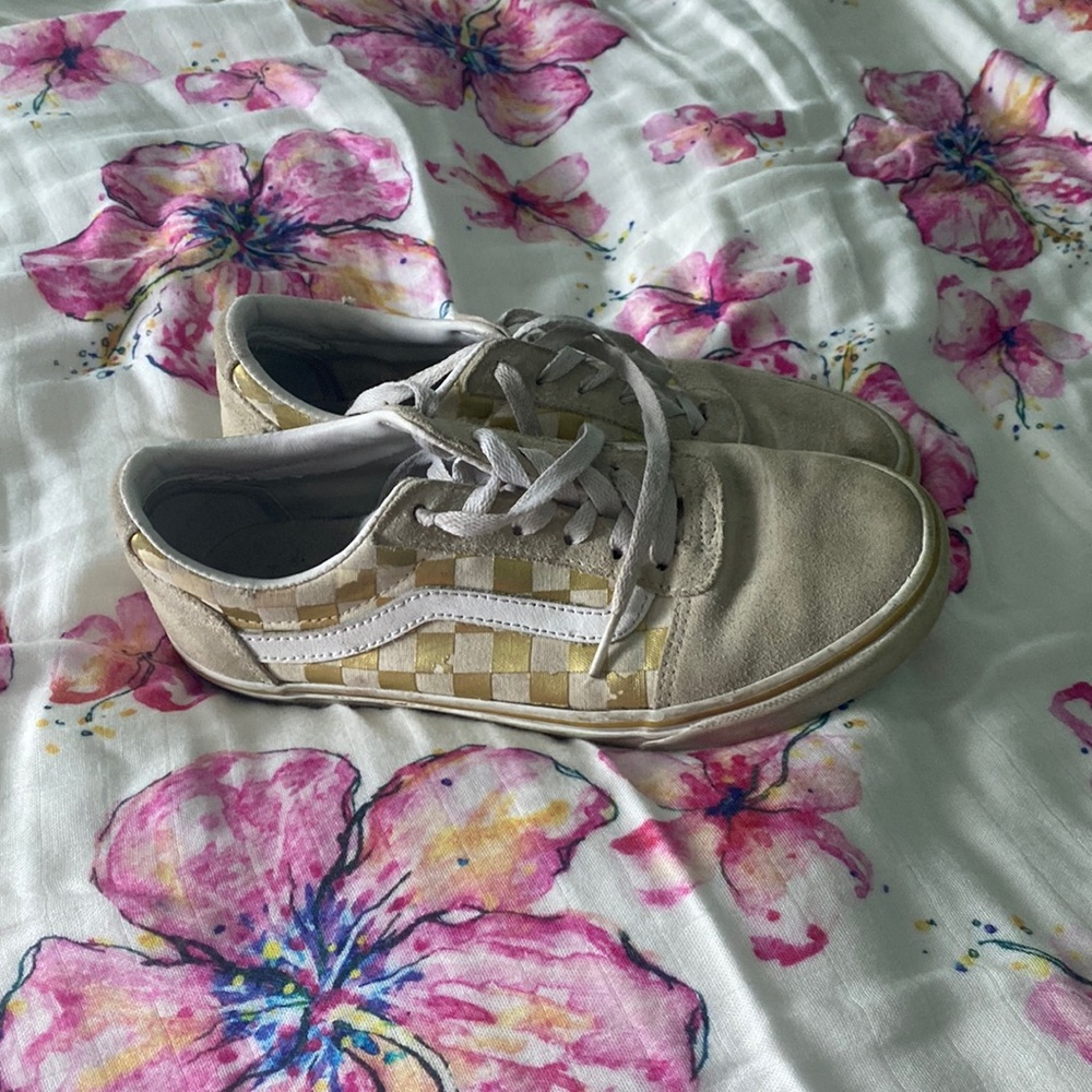 gold and white vans